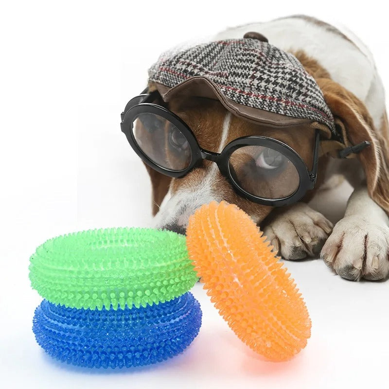 Hundekauspielzeug mit Dornen und Haken